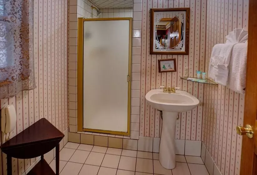 Hotelli Cathy's Cottages