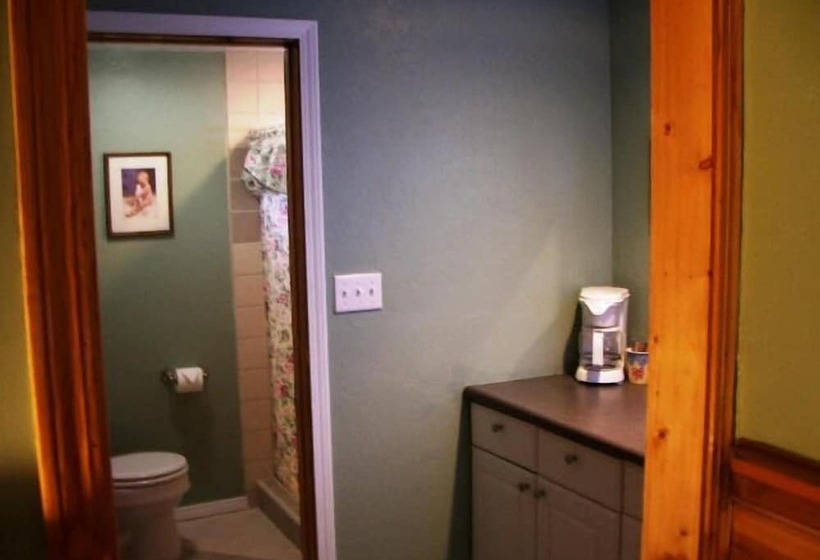 ホテル Cathy's Cottages