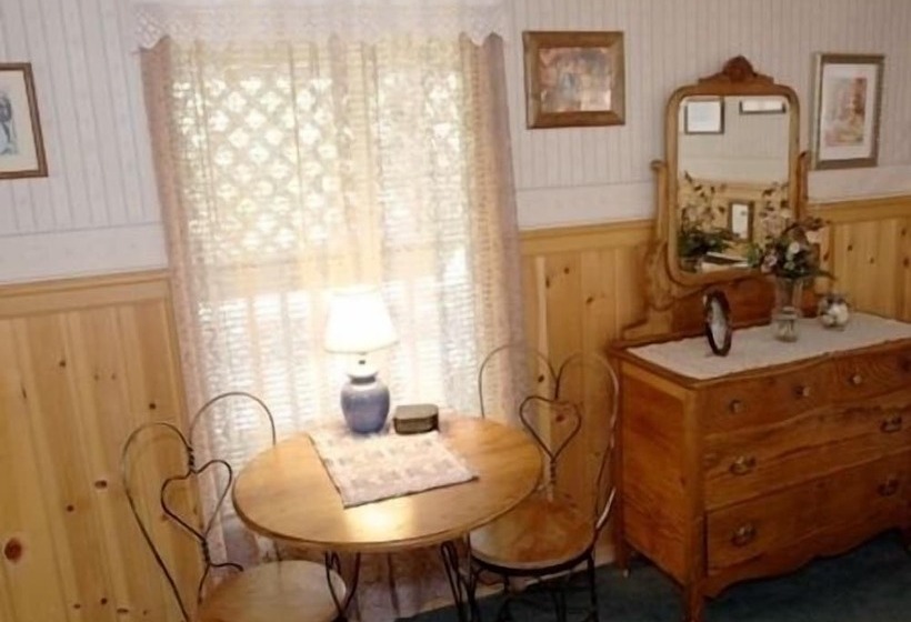 ホテル Cathy's Cottages