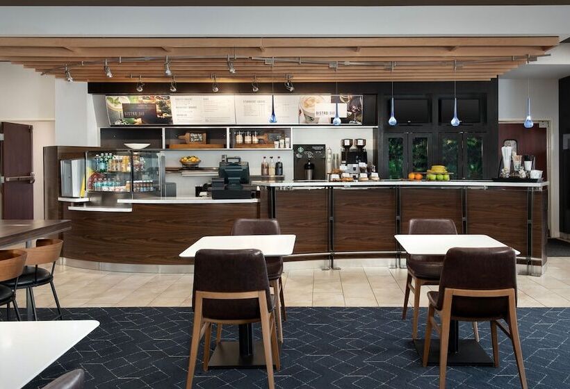 בית מלון כפרי Courtyard By Marriott Little Rock North