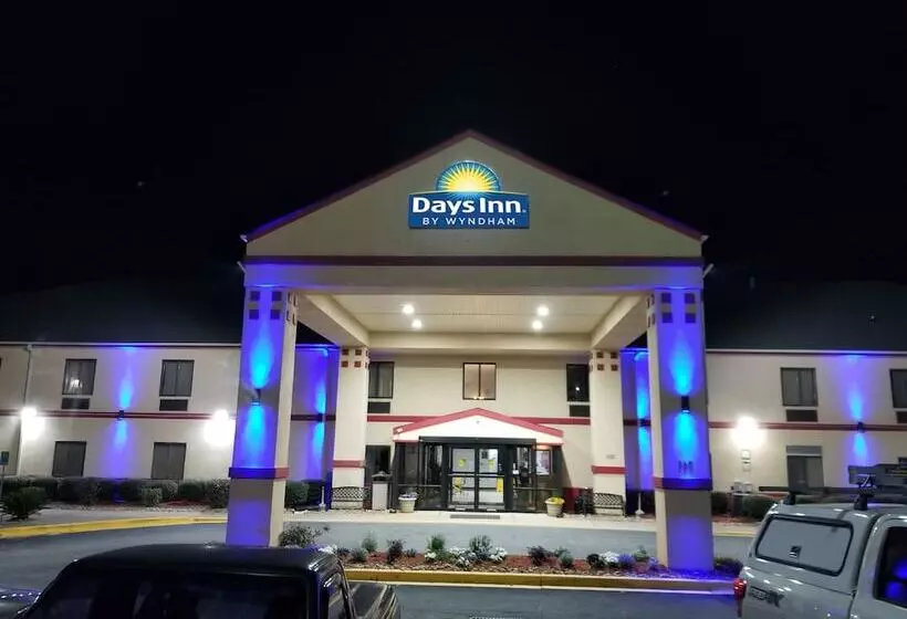 בית מלון כפרי Days Inn By Wyndham Mauldin/greenville