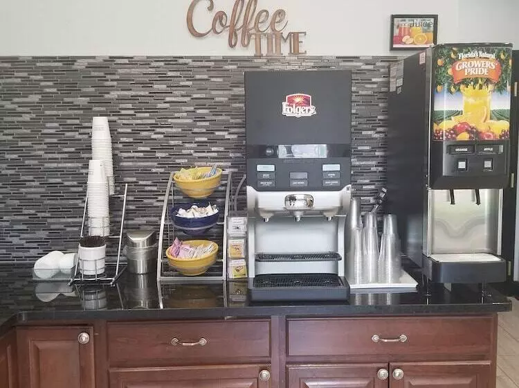 בית מלון כפרי Days Inn By Wyndham Mauldin/greenville