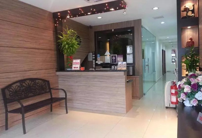 ホテル Dynasty Inn Wakaf Che Yeh