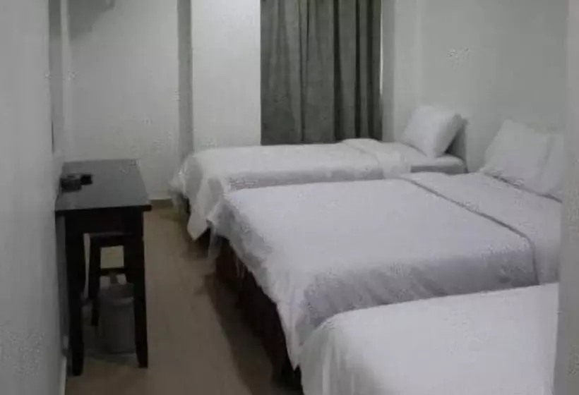 ホテル Dynasty Inn Wakaf Che Yeh