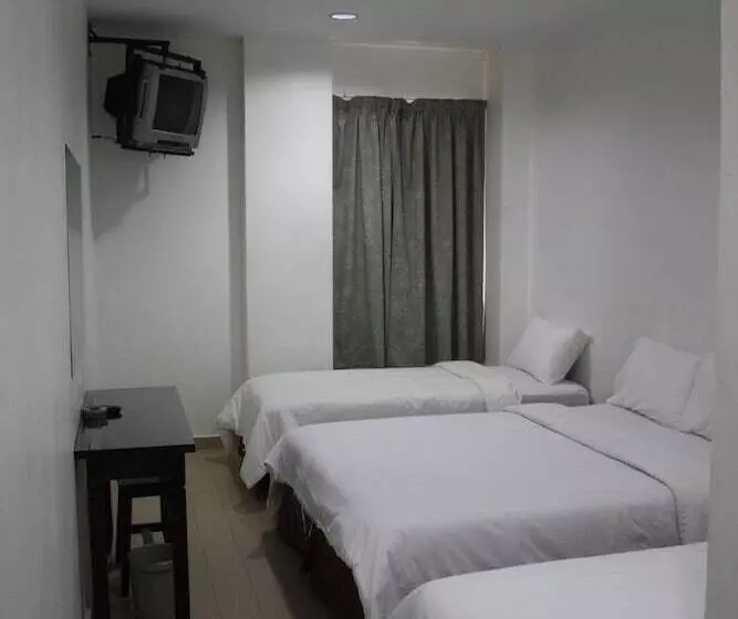 ホテル Dynasty Inn Wakaf Che Yeh