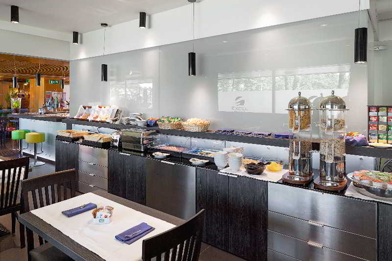 Отель Excel Milano 3