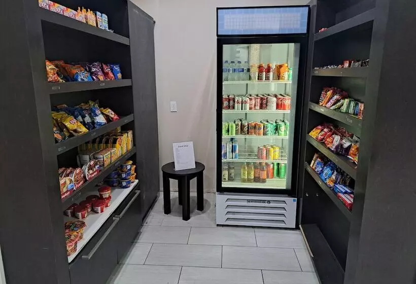 酒店 Holiday Inn Express Kenedy By Ihg