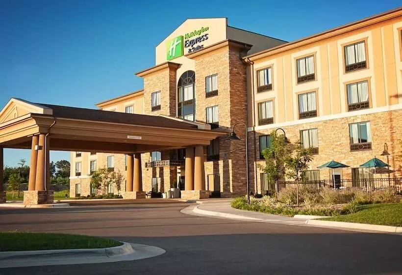 Holiday Inn Express Hotel & Suites Wichita Northeast, An Ihg
