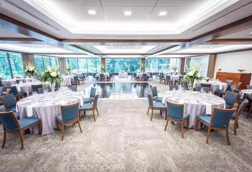 ホテル Inn At Villanova University