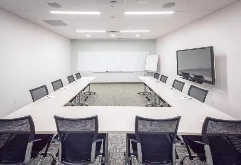 ホテル Inn At Villanova University