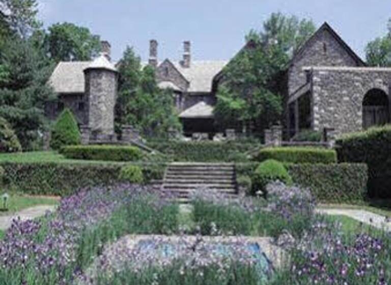 Отель Inn At Villanova University