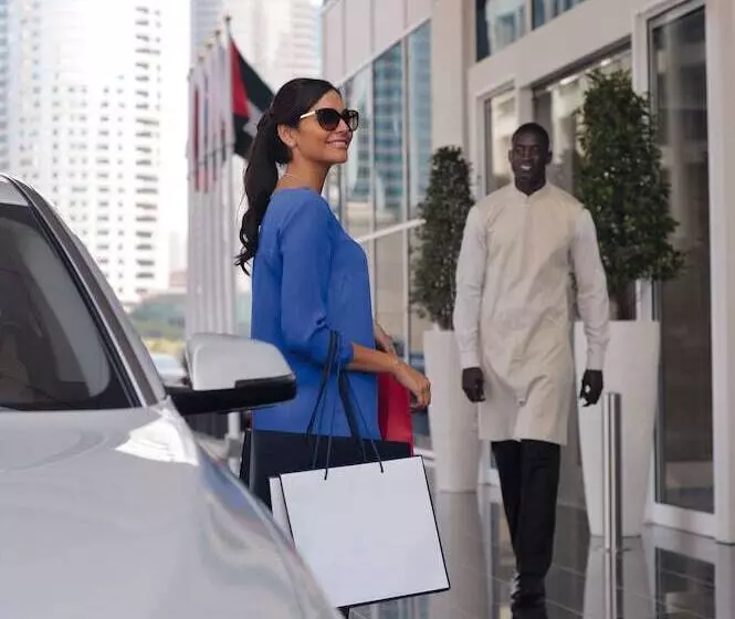 Mövenpick Hotel Jumeirah Lakes Towers Dubai