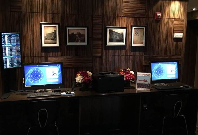 בית מלון כפרי Opera House