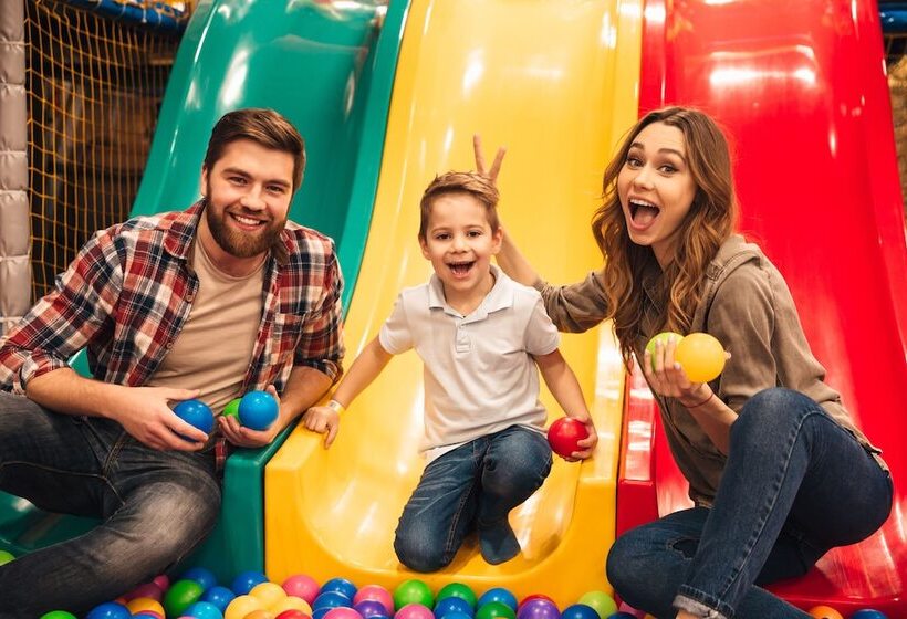 فندق Peach Tree Inn And Suites