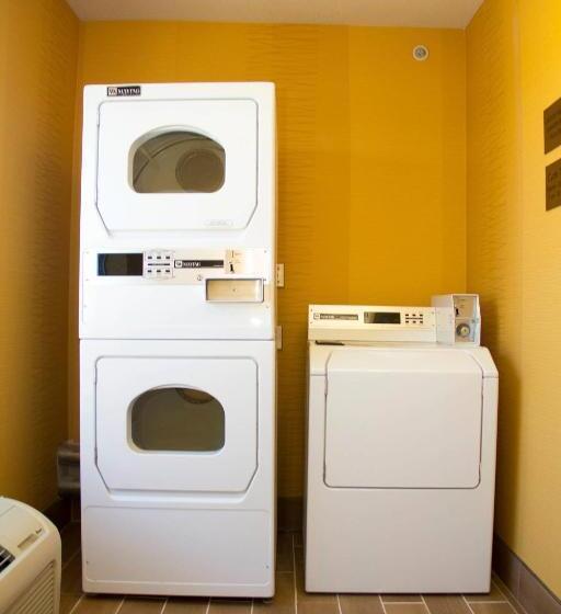 فندق Peach Tree Inn And Suites