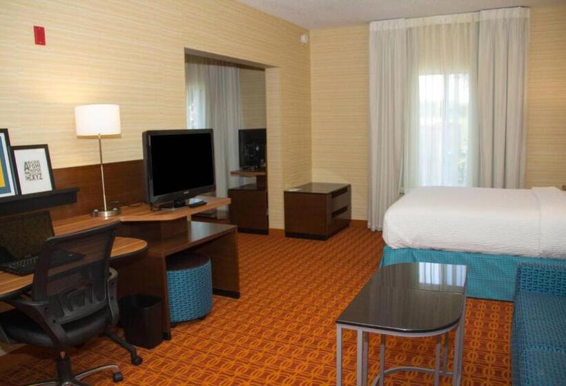 فندق Peach Tree Inn And Suites