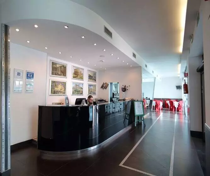 בית מלון כפרי Relax Roma Nord