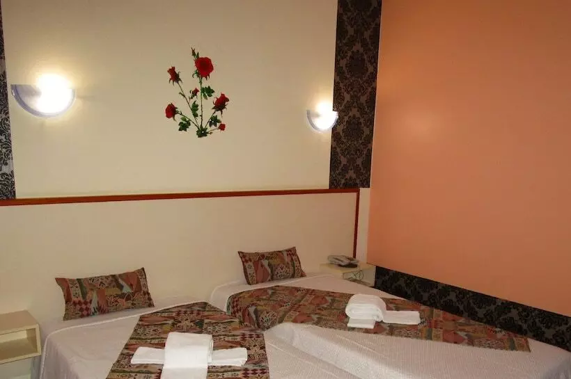 هتل Residencial Pimenta