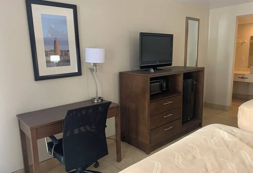 汽车旅馆  Serena Inn