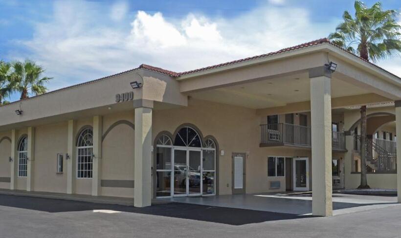 汽车旅馆  Serena Inn