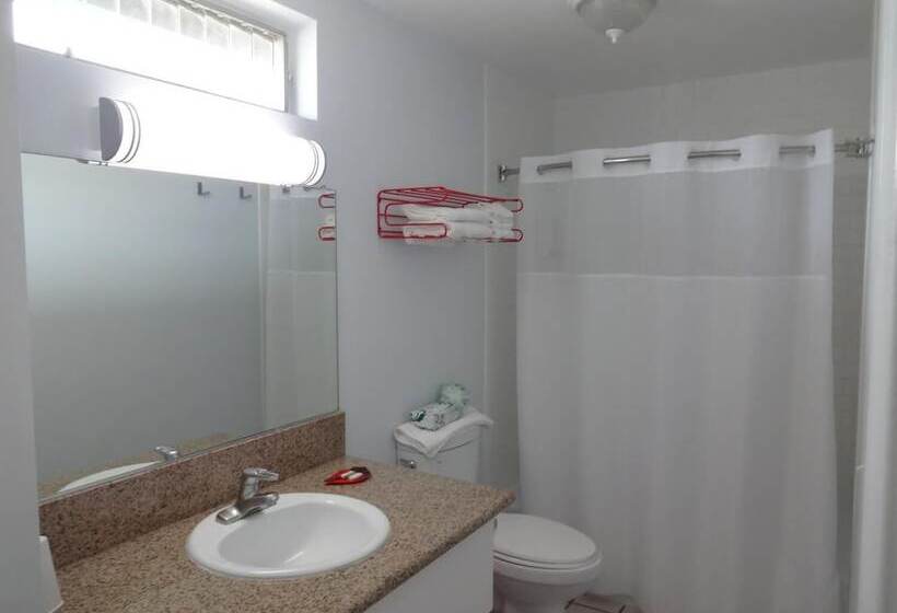 מוטל The Presidio