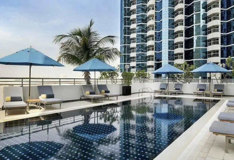 Mövenpick Hotel Jumeirah Lakes Towers Dubai