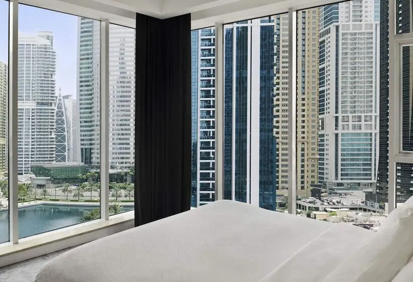 Mövenpick Hotel Jumeirah Lakes Towers Dubai