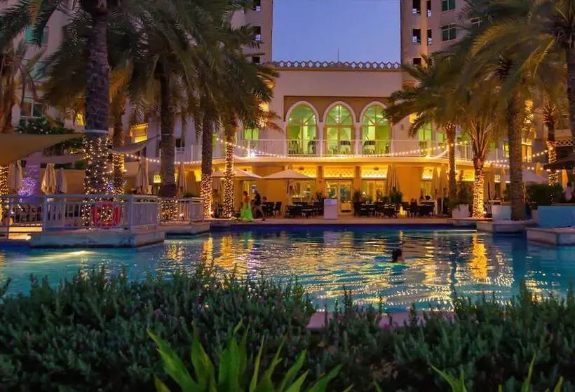 Mövenpick Hotel Jumeirah Lakes Towers Dubai