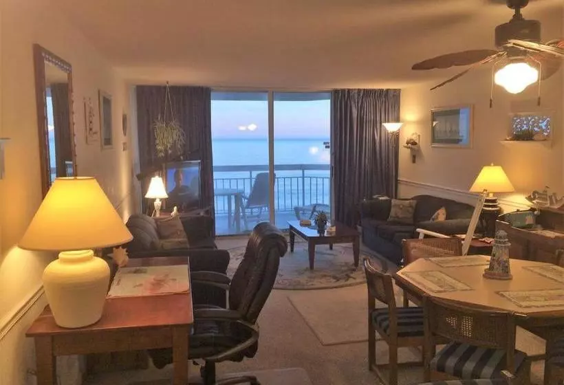 Курорт 405 Waters Edge