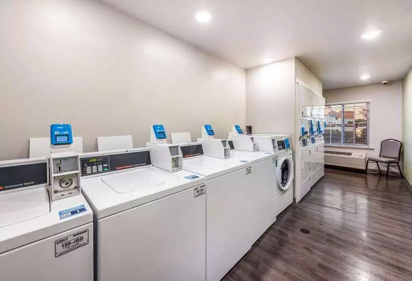 Woodspring Suites Columbus West Hilliard