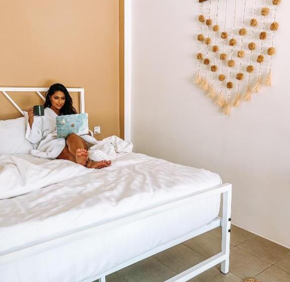 בית מלון כפרי Beachwalk Koh Rong