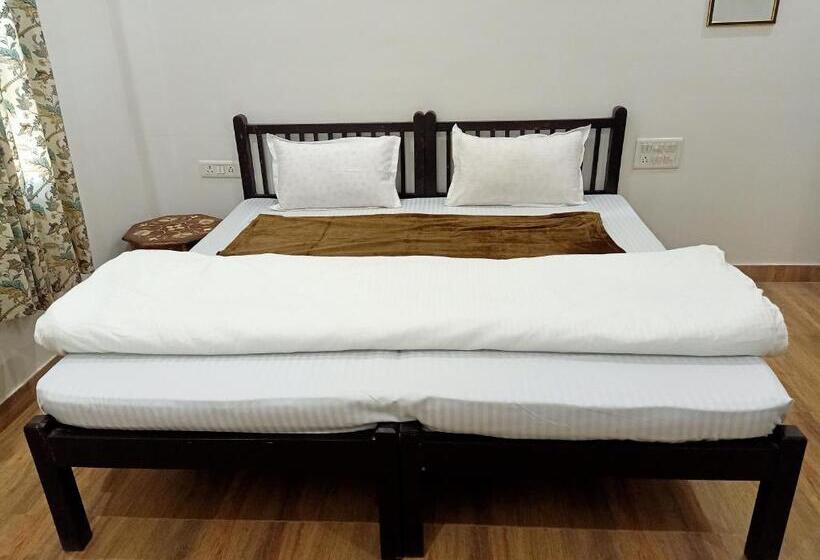 فندق Hindupura Residency