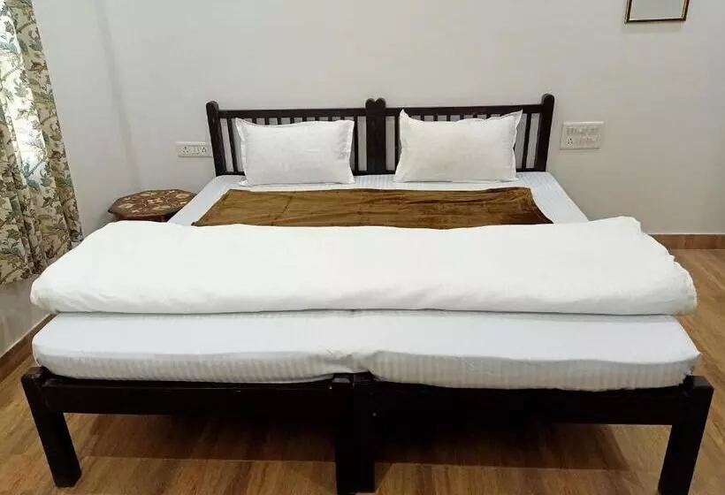 Hotelli Hindupura Residency