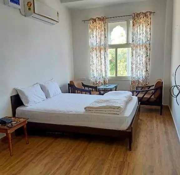 Hotelli Hindupura Residency