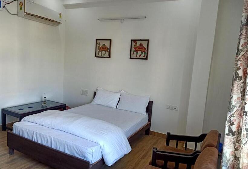 فندق Hindupura Residency