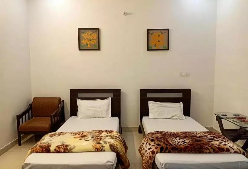 Hotelli Hindupura Residency