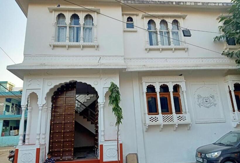 فندق Hindupura Residency