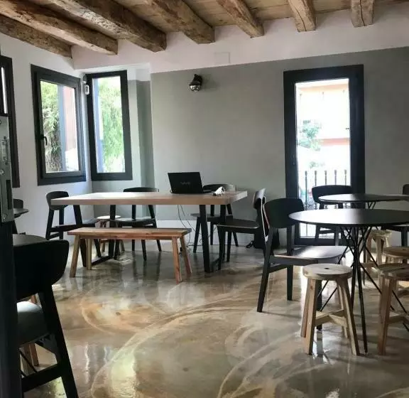 Albergue De Pas