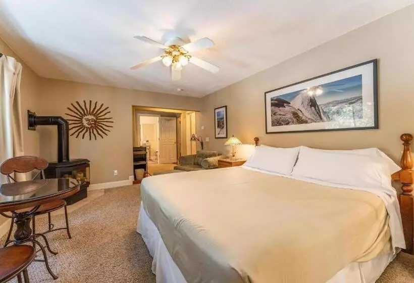 Aamiaismajoitus (B&B) Big Creek Inn