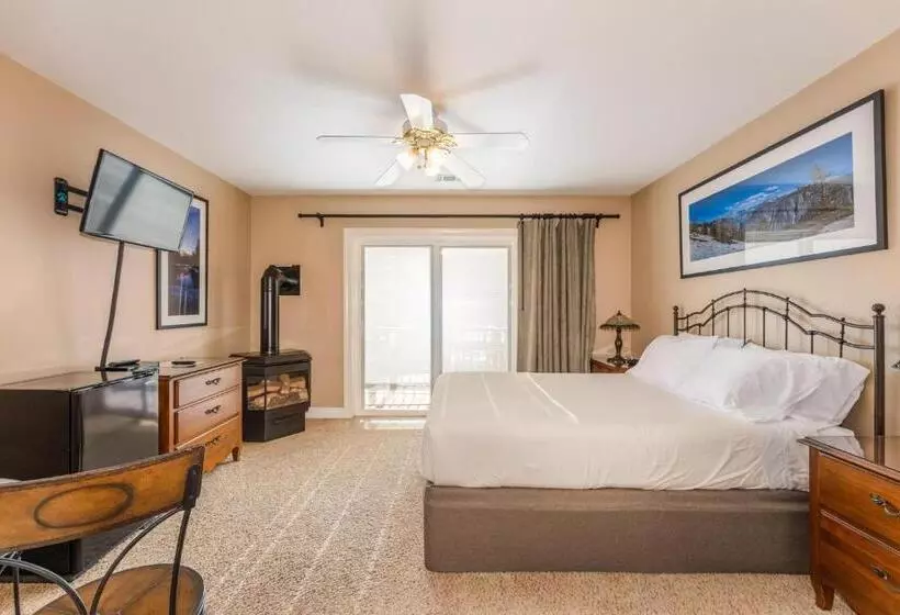 Aamiaismajoitus (B&B) Big Creek Inn