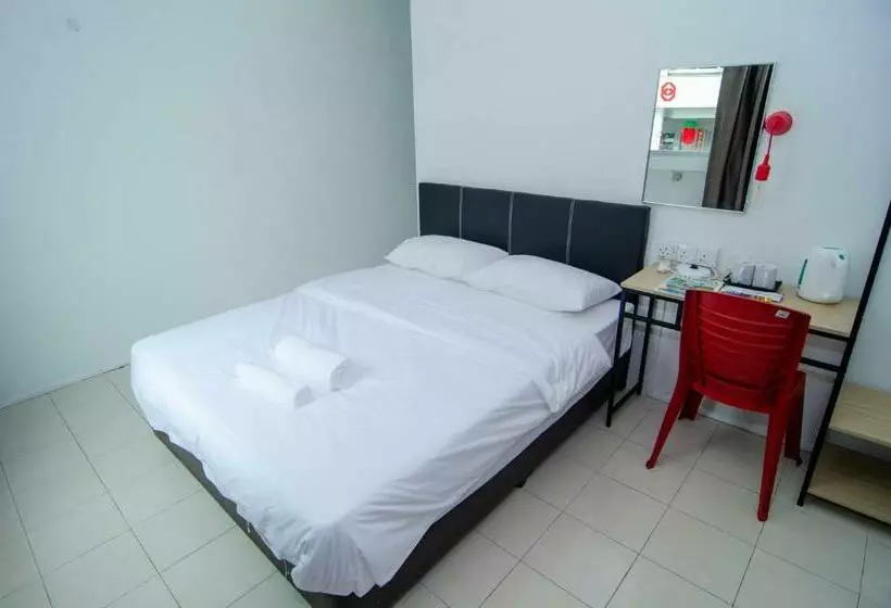 G Star Motel