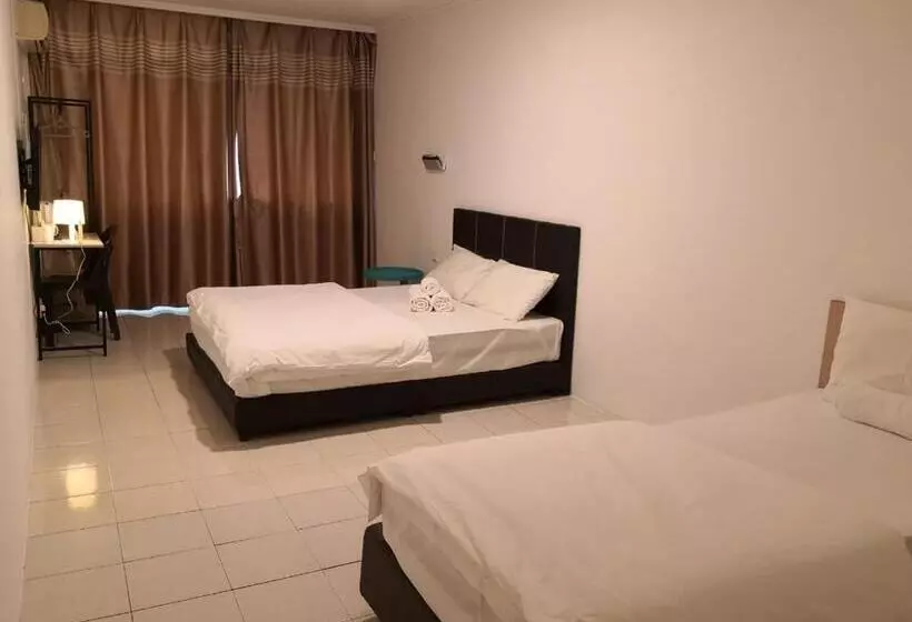 G Star Motel