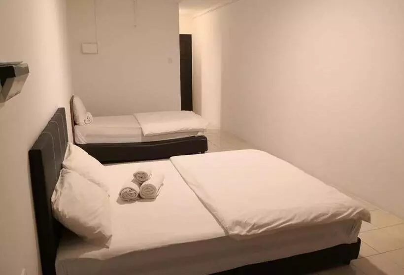 G Star Motel
