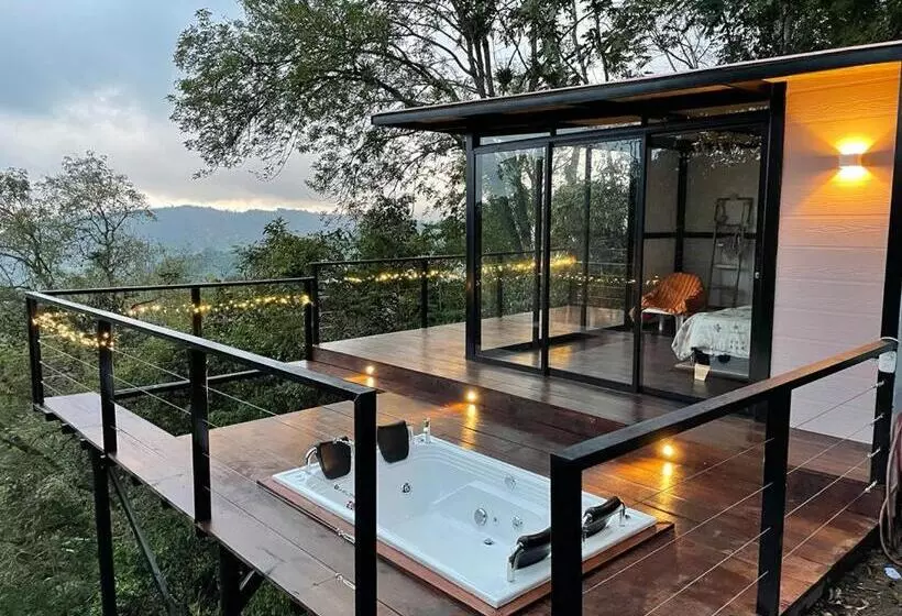 ホテル Balú Glamping