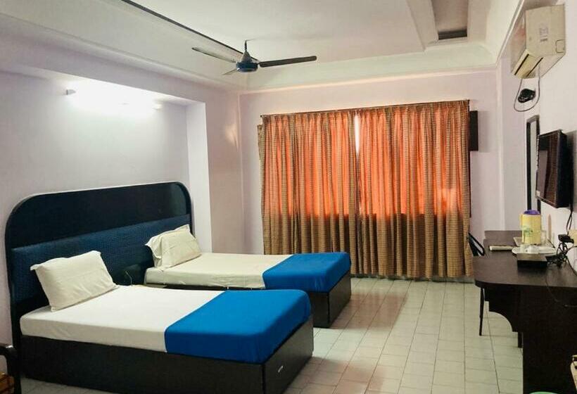 ホテル Rathna Palace