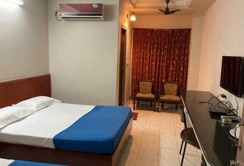 ホテル Rathna Palace