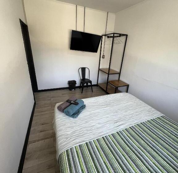 هتل Voy Hostales   4 Norte