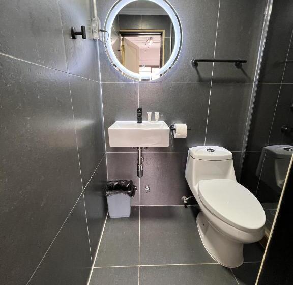 هتل Voy Hostales   4 Norte