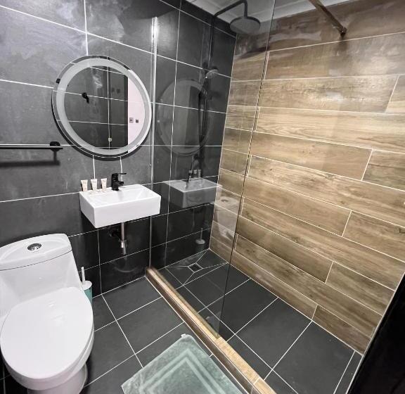 هتل Voy Hostales   4 Norte