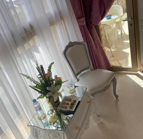 پانسیون Suites Gloria